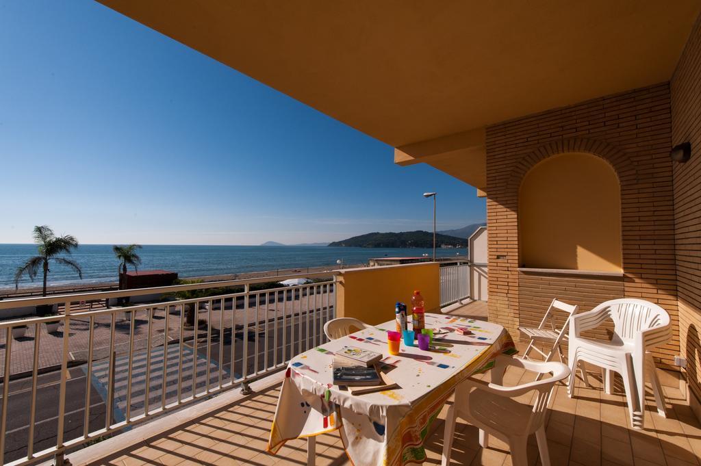 Il Mare In Giardino Apartment Скаури Екстериор снимка