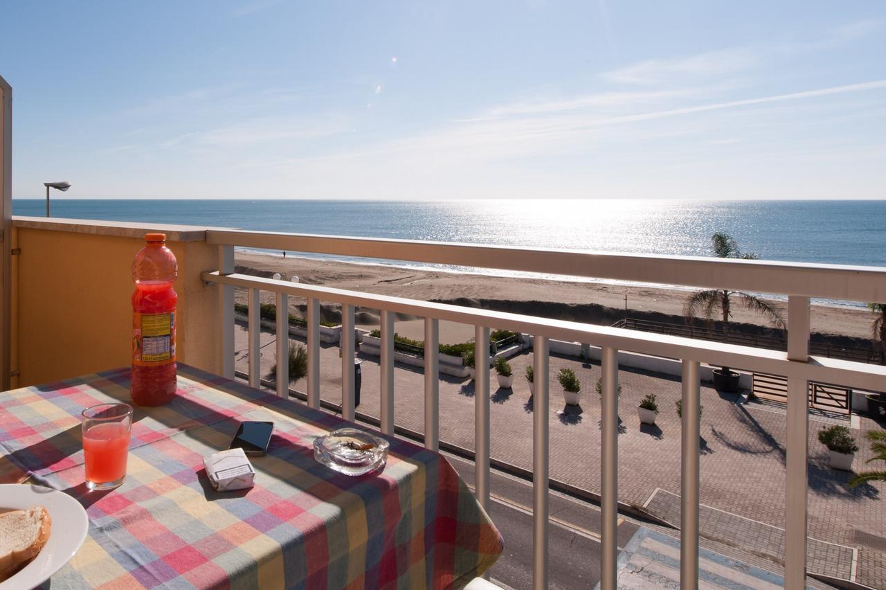 Il Mare In Giardino Apartment Скаури Екстериор снимка