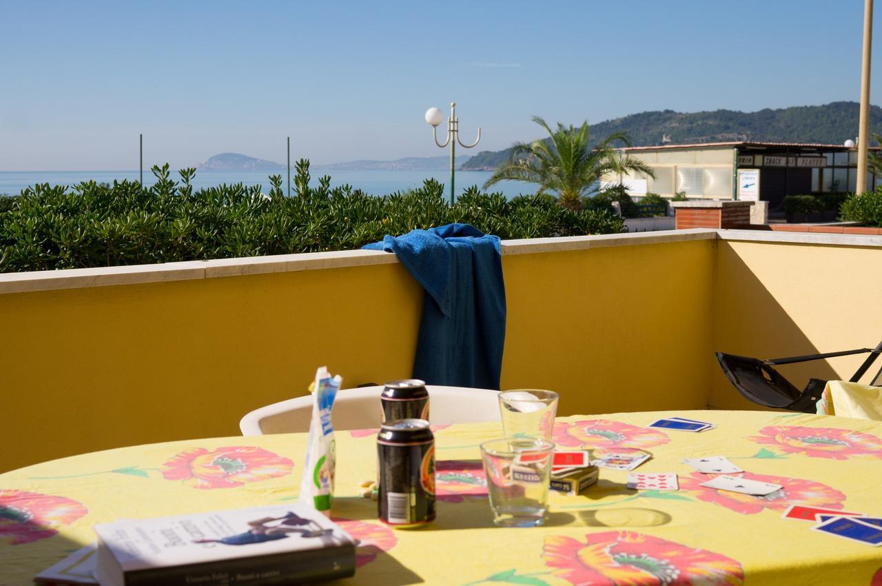 Il Mare In Giardino Apartment Скаури Екстериор снимка